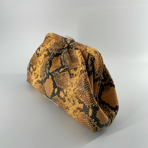 New authentic balenciaga python clutch w/ strap - Picture 3 of 6